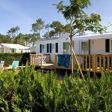 Camping Sunissim Les Vignes By Locatour